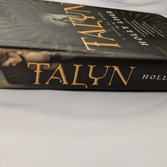 TALYN Hardcover Holly Lisle Book - Picture 2 of 3